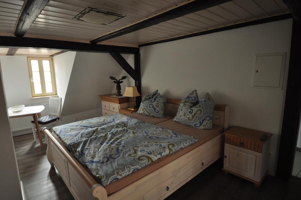 Gasthaus Und Ferienwohnungen "Zum Buechsenmacher" Вернигероде Экстерьер фото